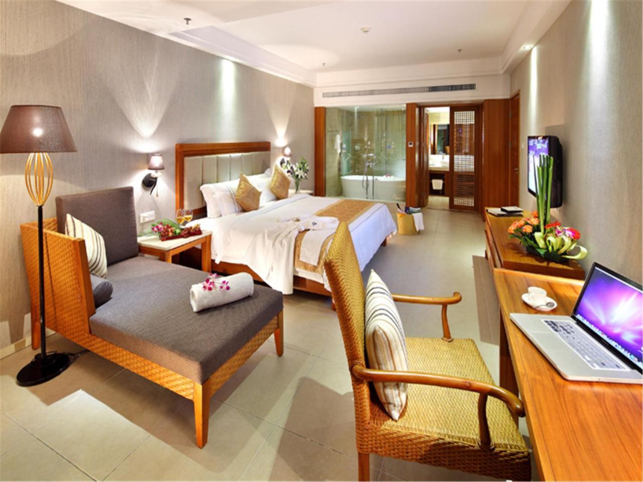 Gentle Grown Sanya Seashore Hotel Екстер'єр фото